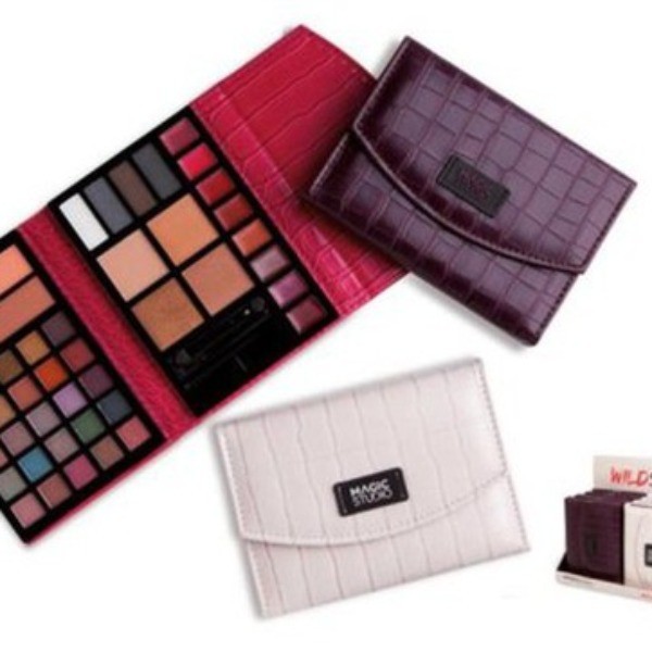 Magic Studio Wild Safari Travel Wallet | Set de maquillaje compacto de viaje